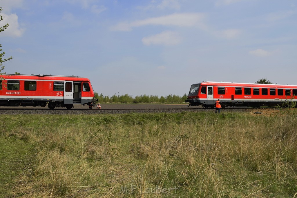 Schwerer VU LKW Zug Bergheim Kenten Koelnerstr P608.JPG - Miklos Laubert